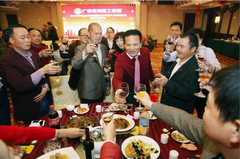 QQ图片20170126015022.jpg